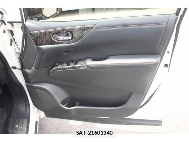 Nissan ELGRAND 2018-11 7723057-20