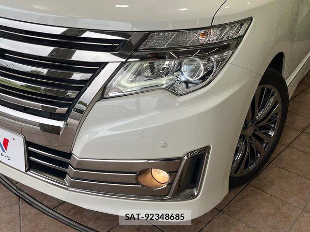 Nissan ELGRAND 2015-11 7723053-12
