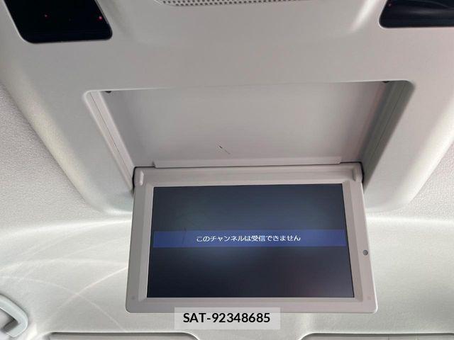 Nissan ELGRAND 2015-11 7723053-2