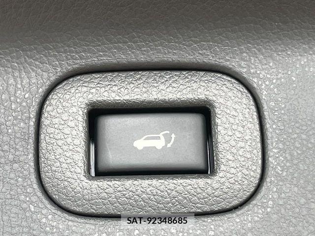 Nissan ELGRAND 2015-11 7723053-5