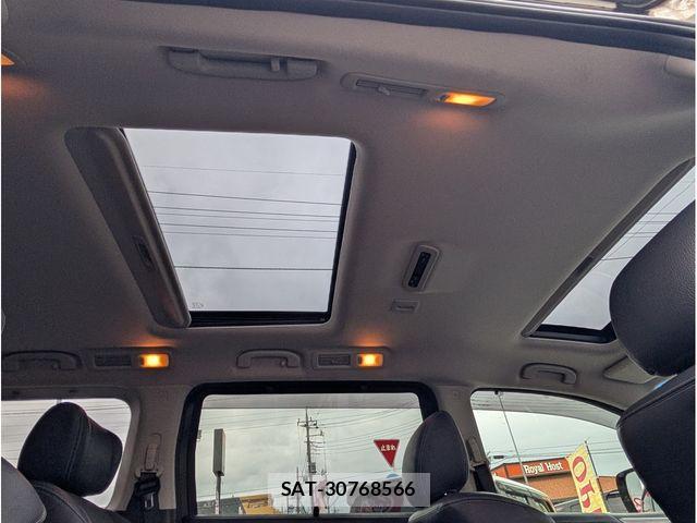Nissan ELGRAND 2013-07 7723065-13