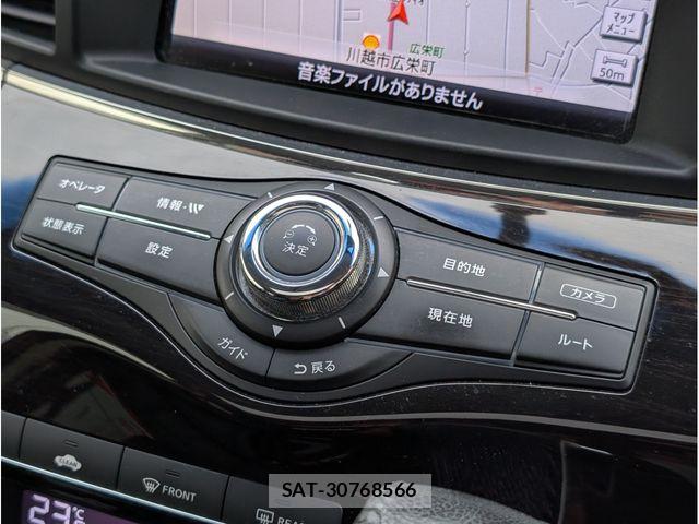 Nissan ELGRAND 2013-07 7723065-18