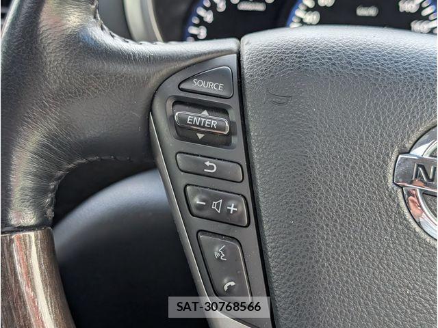 Nissan ELGRAND 2013-07 7723065-21