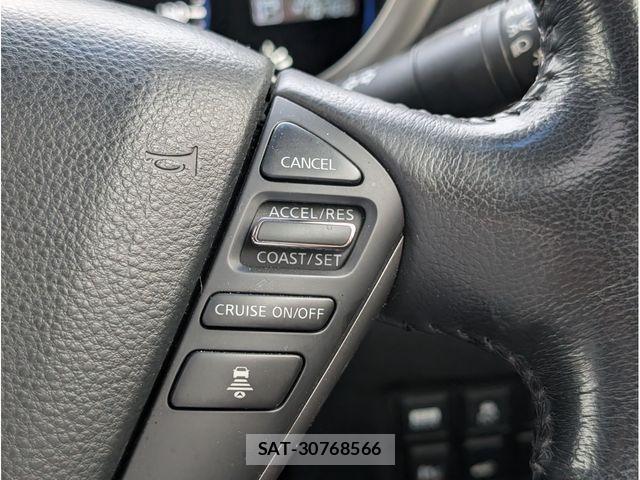 Nissan ELGRAND 2013-07 7723065-22