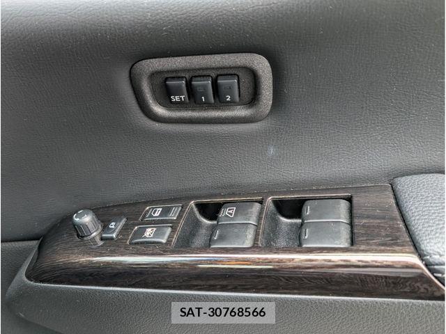 Nissan ELGRAND 2013-07 7723065-27