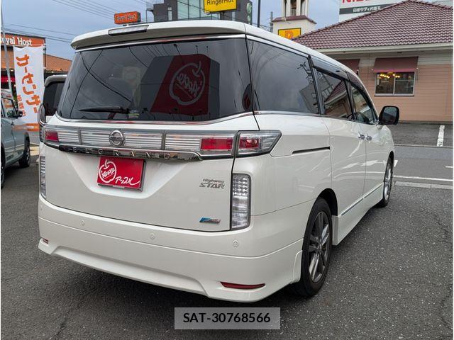 Nissan ELGRAND 2013-07 7723065-5