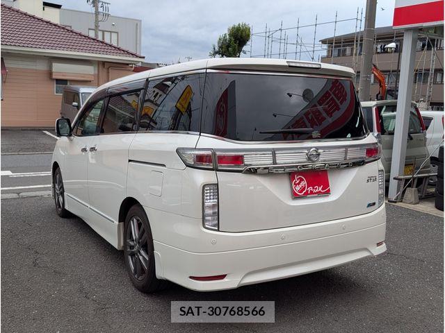 Nissan ELGRAND 2013-07 7723065-7