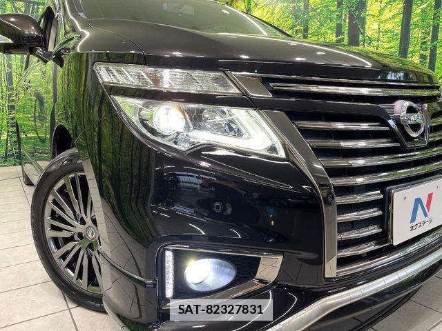 Nissan ELGRAND 2017-07 7723049-12
