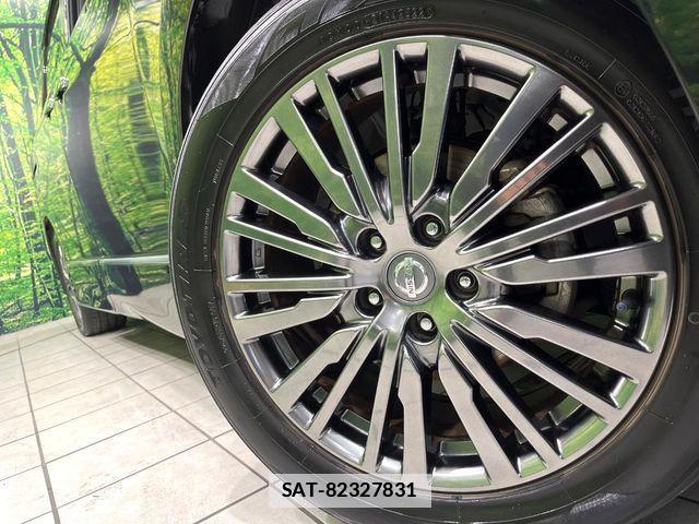 Nissan ELGRAND 2017-07 7723049-13