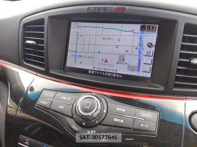 Nissan ELGRAND 2016-02 7723050-15