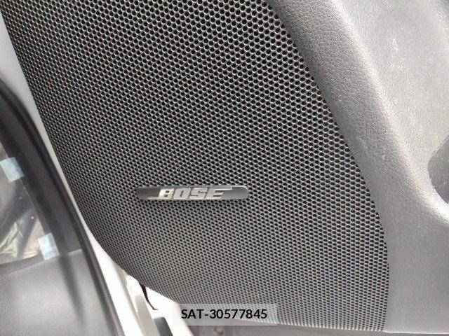 Nissan ELGRAND 2016-02 7723050-17