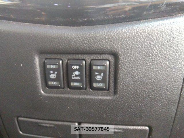 Nissan ELGRAND 2016-02 7723050-26