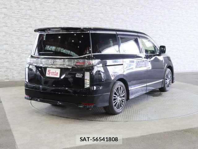 Nissan ELGRAND 2018-08 7723052-18