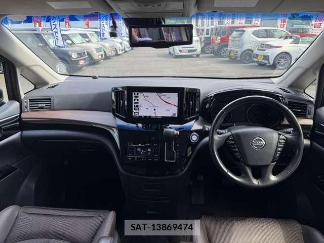 Nissan ELGRAND 2021-10 7784665-1
