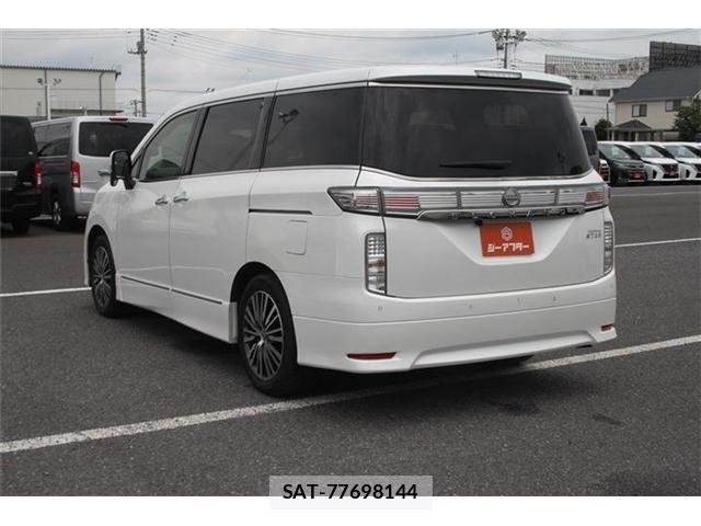 Nissan ELGRAND 2023-06 7784666-11