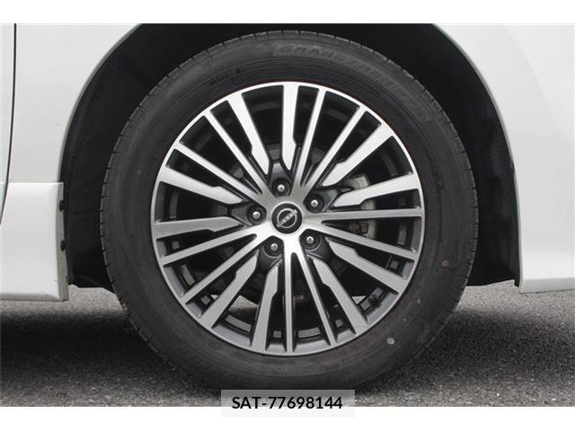Nissan ELGRAND 2023-06 7784666-15