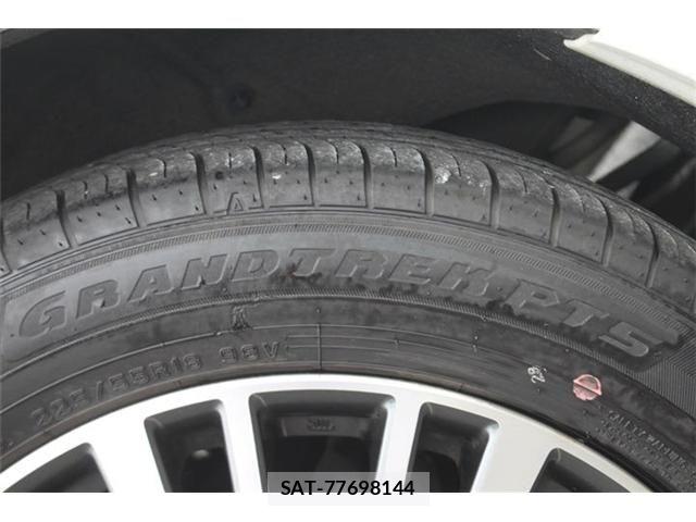 Nissan ELGRAND 2023-06 7784666-19