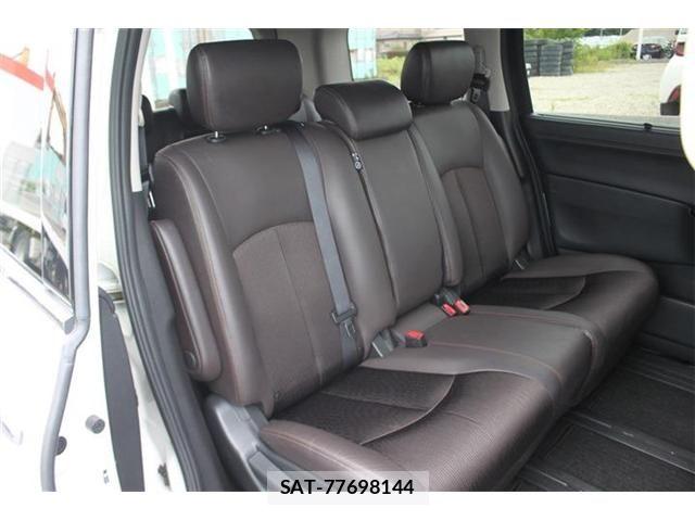 Nissan ELGRAND 2023-06 7784666-22