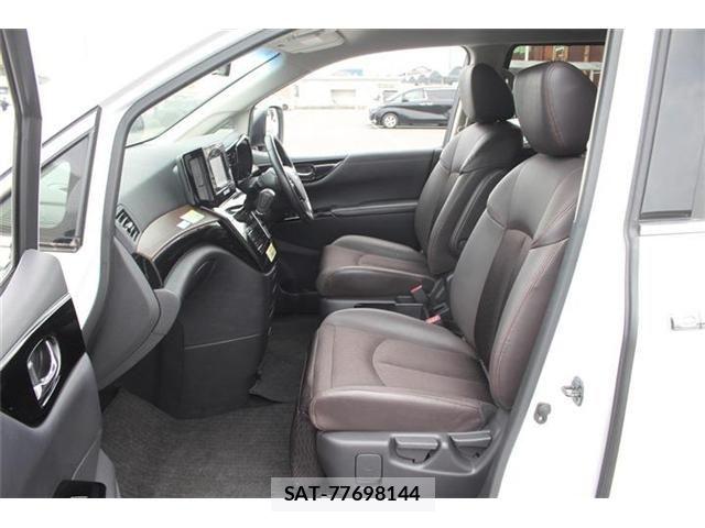Nissan ELGRAND 2023-06 7784666-26