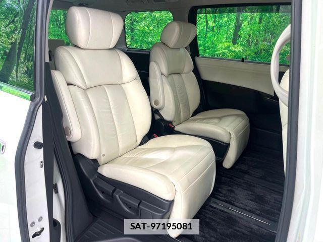 Nissan ELGRAND 2017-02 7784664-10