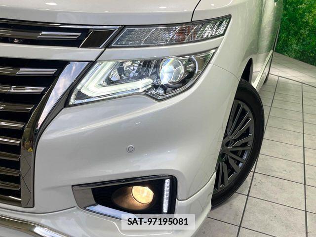Nissan ELGRAND 2017-02 7784664-13
