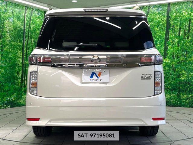 Nissan ELGRAND 2017-02 7784664-16