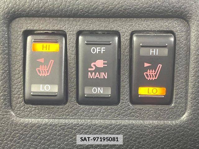 Nissan ELGRAND 2017-02 7784664-7