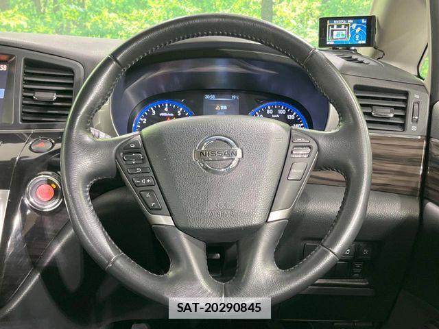 Nissan ELGRAND 2015-07 7784655-11