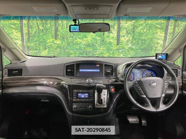 Nissan ELGRAND 2015-07 7784655-1