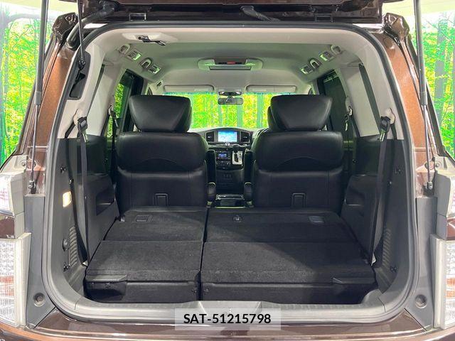Nissan ELGRAND 2014-06 7784657-10