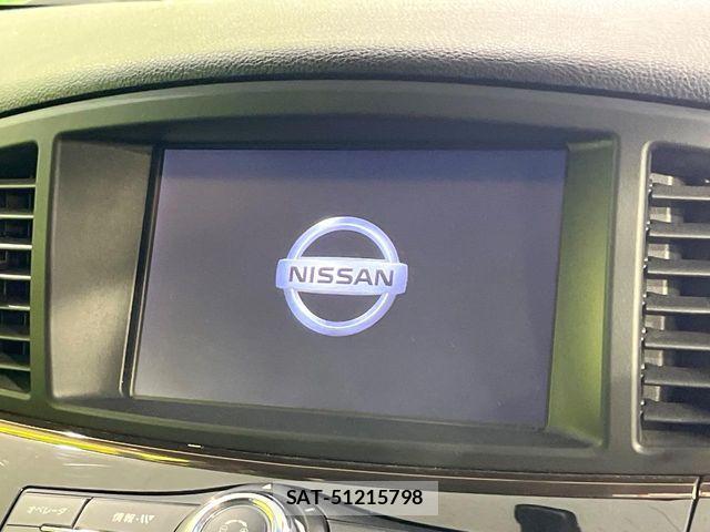 Nissan ELGRAND 2014-06 7784657-2