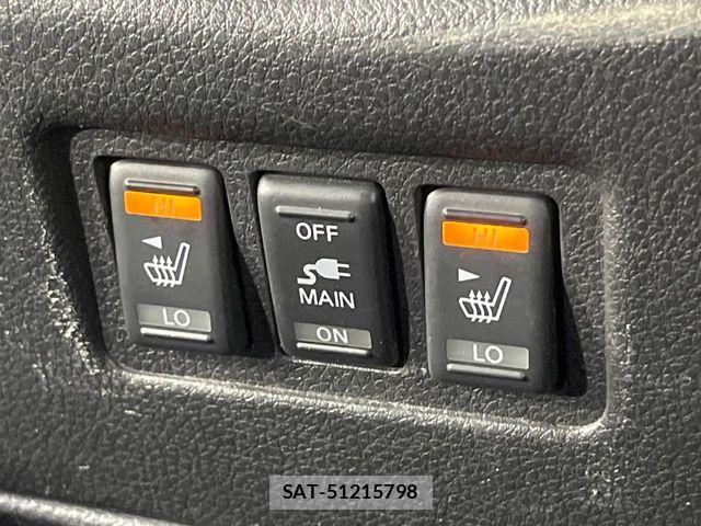 Nissan ELGRAND 2014-06 7784657-5