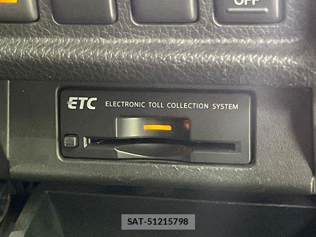 Nissan ELGRAND 2014-06 7784657-6