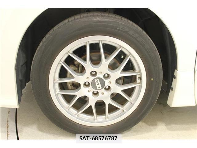 Nissan ELGRAND 2017-03 7784658-24