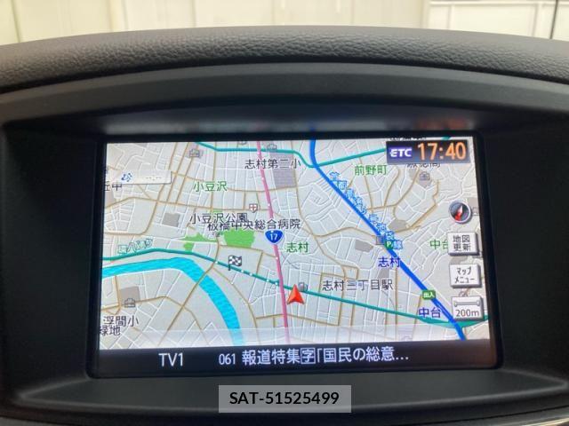 Nissan ELGRAND 2017-03 7876301-24