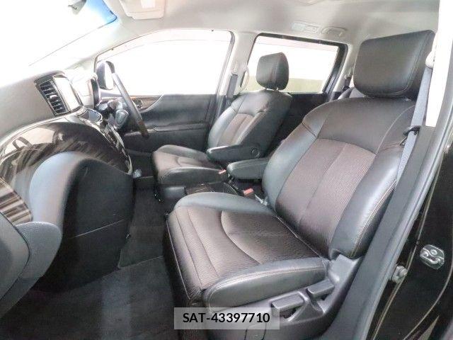 Nissan ELGRAND 2017-08 7876299-7