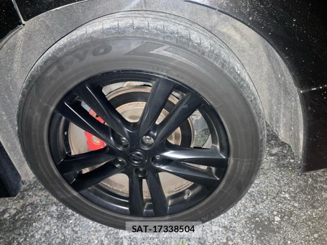 Nissan ELGRAND 2011-05 7876304-10
