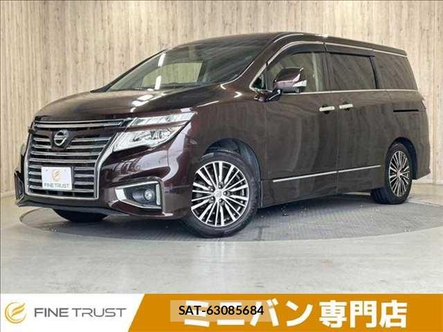 Nissan ELGRAND 2014-02 7902571-0