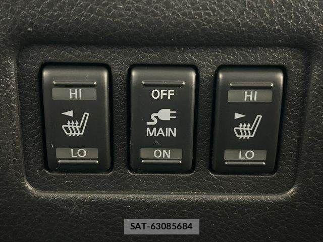 Nissan ELGRAND 2014-02 7902571-9