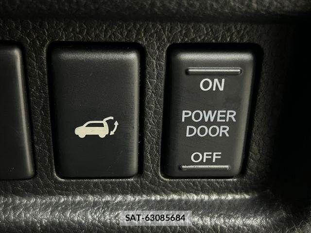Nissan ELGRAND 2014-02 7902571-8