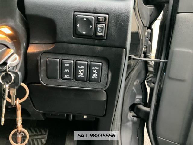 Nissan ELGRAND 2009-09 7902570-14
