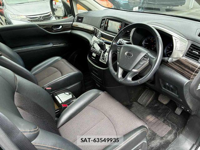 Nissan ELGRAND 2015-07 7902568-11