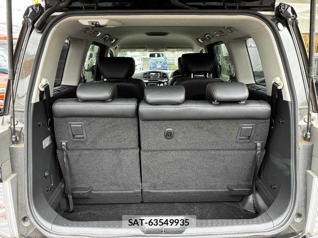 Nissan ELGRAND 2015-07 7902568-15