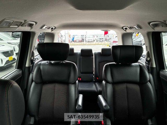 Nissan ELGRAND 2015-07 7902568-16