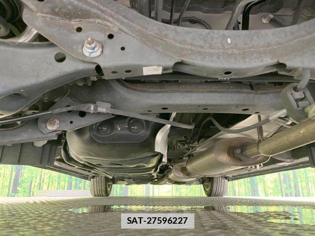 Nissan ELGRAND 2018-02 7961500-19