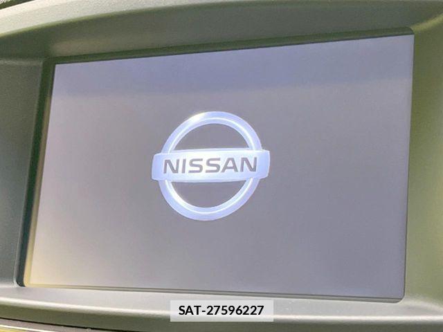 Nissan ELGRAND 2018-02 7961500-2