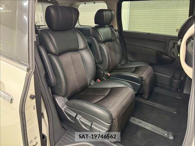 Nissan ELGRAND 2014-01 7961507-6