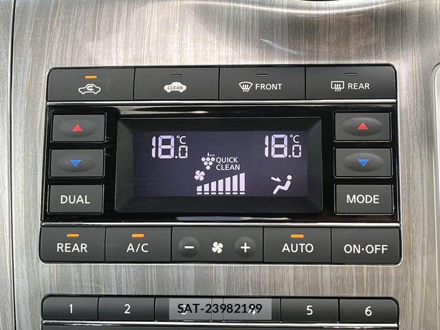 Nissan ELGRAND 2019-02 7961499-14