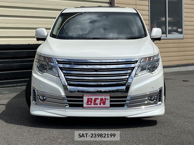 Nissan ELGRAND 2019-02 7961499-21