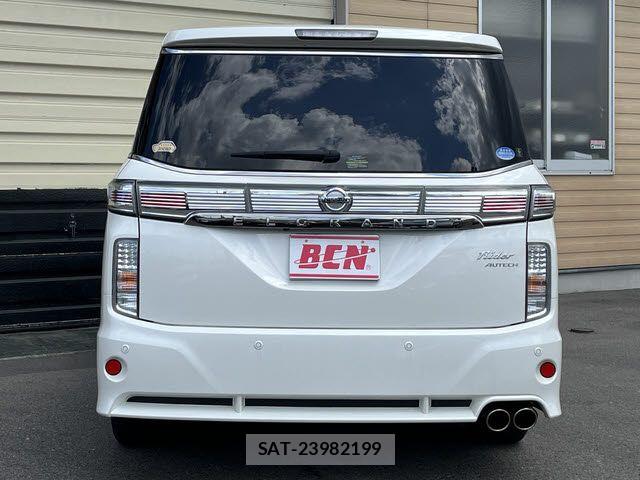 Nissan ELGRAND 2019-02 7961499-22